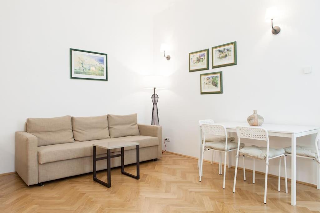 Vienna-flats Self Check-in Viena
